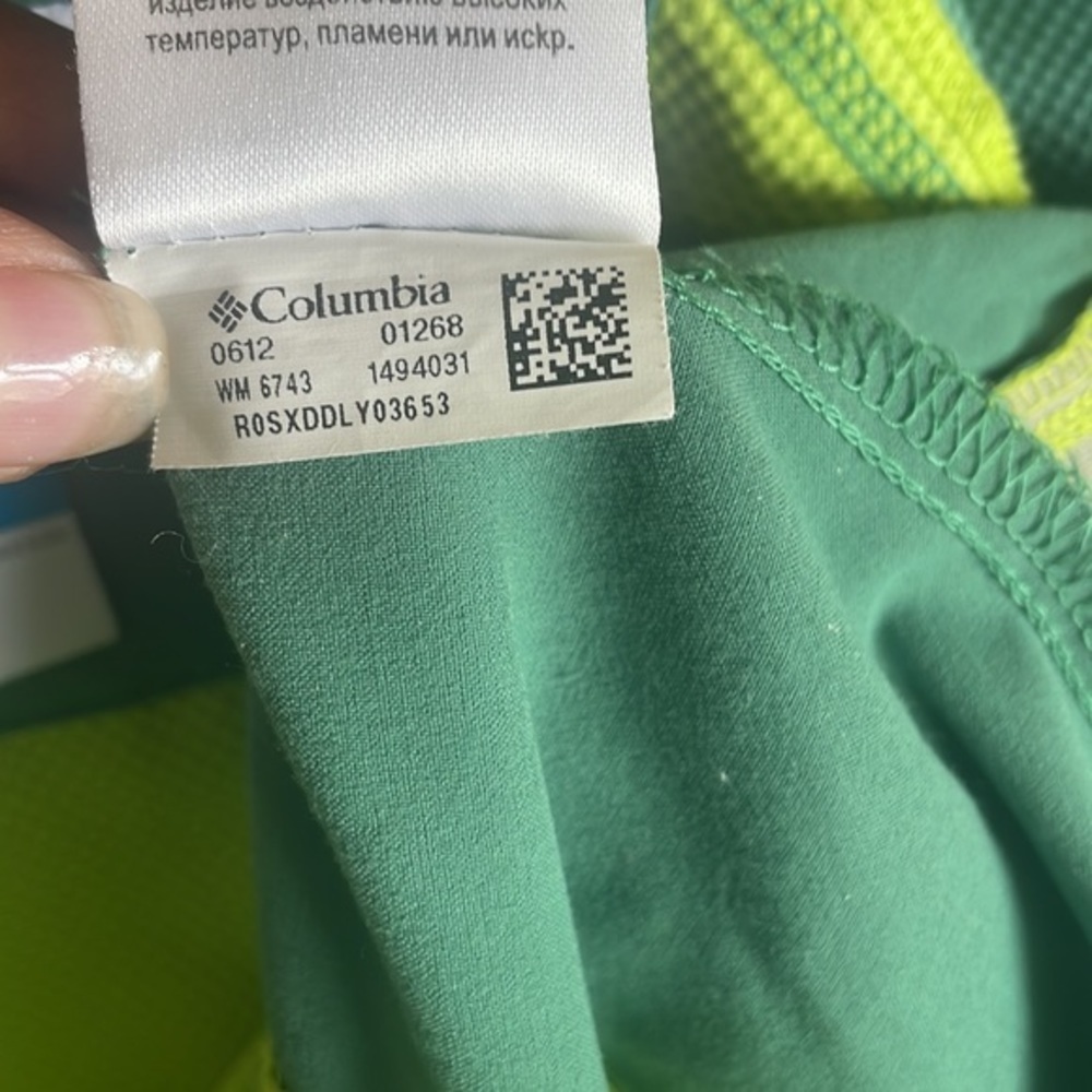 Columbia sportswear jacket Omni shield, lime, green hooded, full outerwear Sz S - Picture 3 of 10
